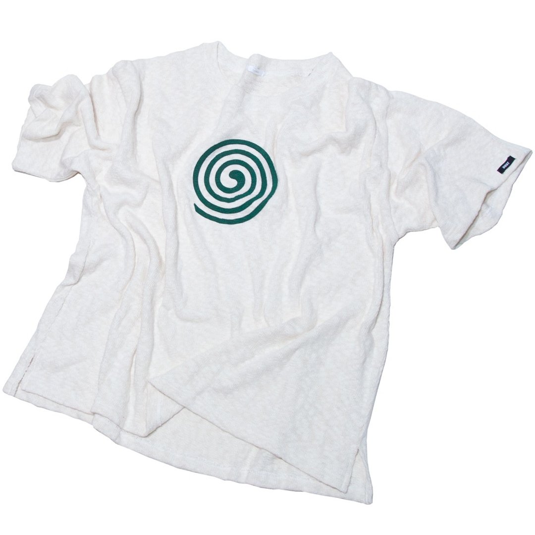 [Made in Japan] Mosquito coil print big silhouette T-shirt beige Tcollector - 女装 T 恤 - 棉 黑色
