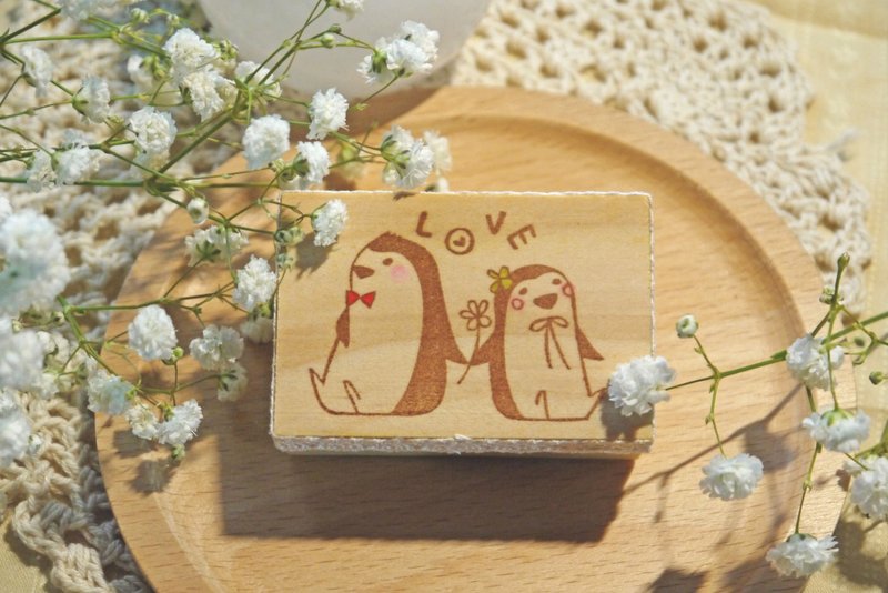 情人节特辑-爱情密码系列手刻章_企鹅牵手 - 印章/印台 - 橡胶 粉红色