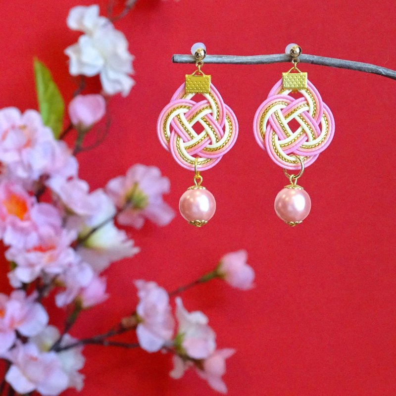 淡路结和圆珠 18KGP耳针  Sakura 樱花 - 耳环/耳夹 - 其他人造纤维 粉红色