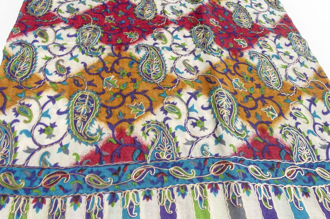 喀什米尔Cashmere/羊绒围巾/纯羊毛围巾披巾/戒指绒披肩-刺绣花朵 - 围巾/披肩 - 羊毛 多色