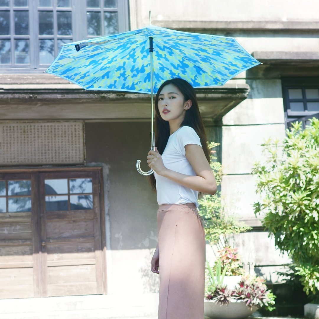 【Carry Umbrella】女孩迷彩 反向伞(香草天空/21寸) - 雨伞/雨衣 - 防水材质 蓝色