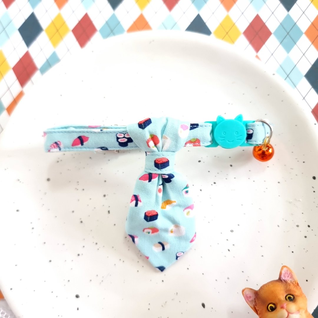 Sushi fabric Cat Necktie Collar with Breakaway Safety Buckle - 项圈/牵绳 - 棉 蓝色