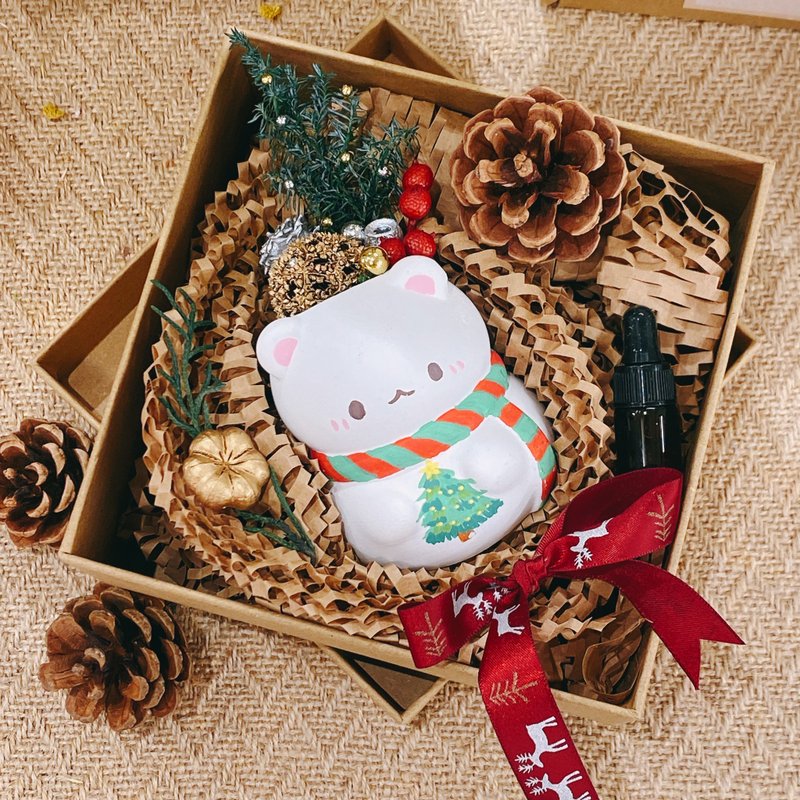 圣诞干果泥作小白熊扩香公仔礼盒   圣诞礼物 圣诞礼盒 香氛 送礼 - 香薰/精油/线香 - 水泥 白色