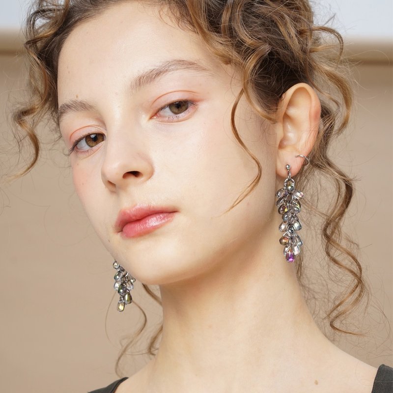 Mell 手工幻彩金属色葡萄串耳环 - 耳环/耳夹 - 玻璃 多色