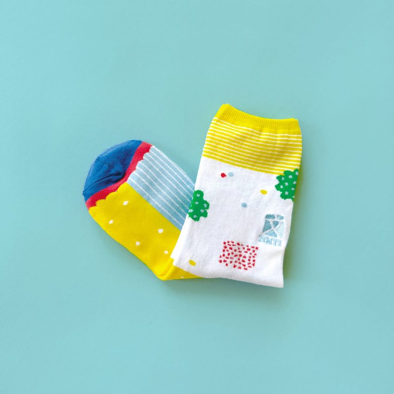 国立台湾文学馆20周年纪念款——中筒袜 - 袜子 - 棉．麻 多色