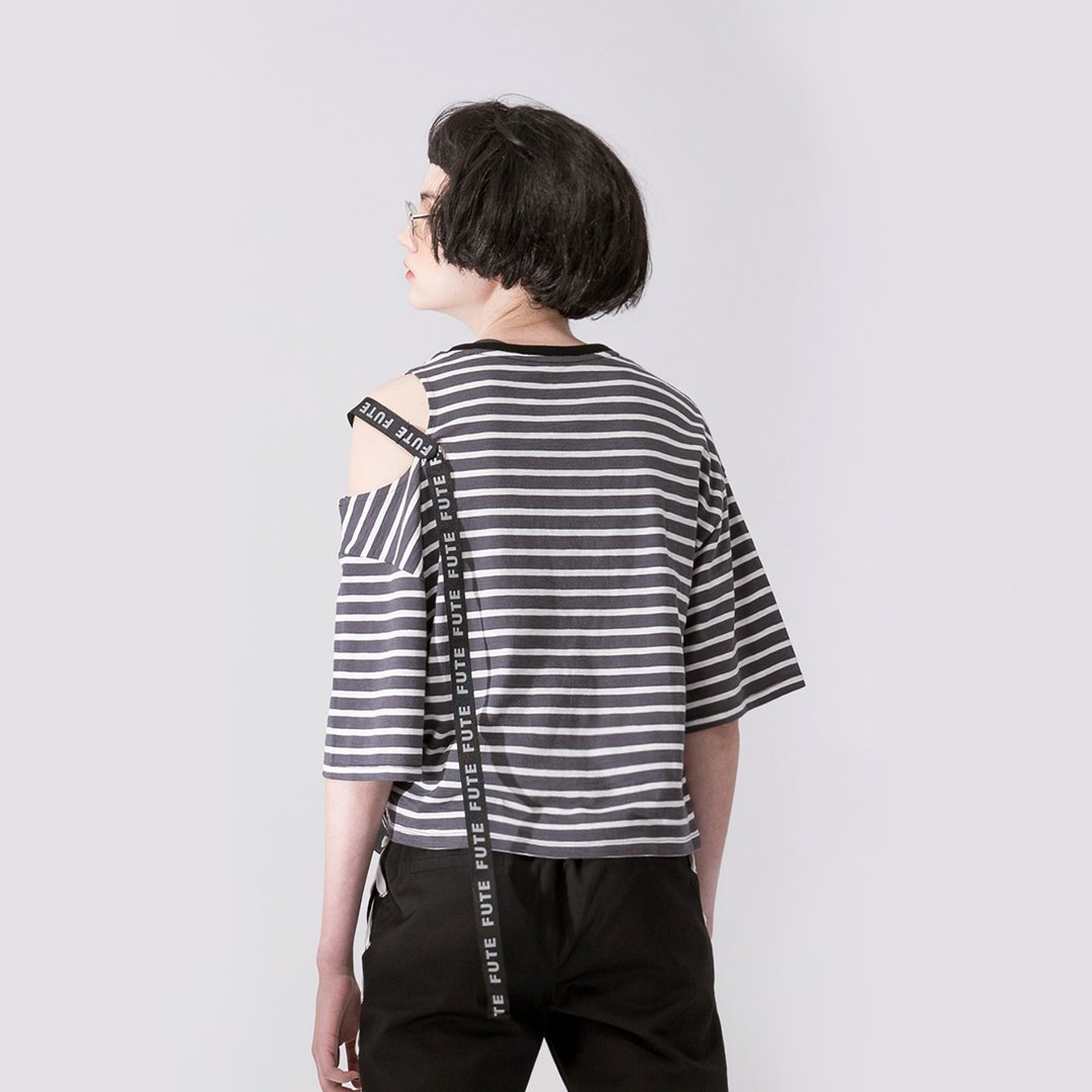 女款 露肩织带短版圆领t-shirt / 灰白条 - 女装上衣 - 棉 灰色