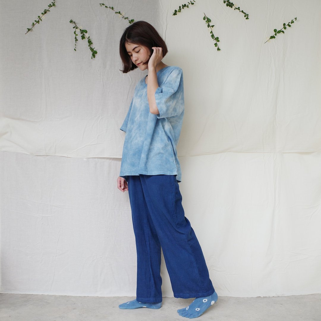 Indigo wide-legged pants / comfy cotton / natural indigo dye - 女装长裤 - 棉 蓝色