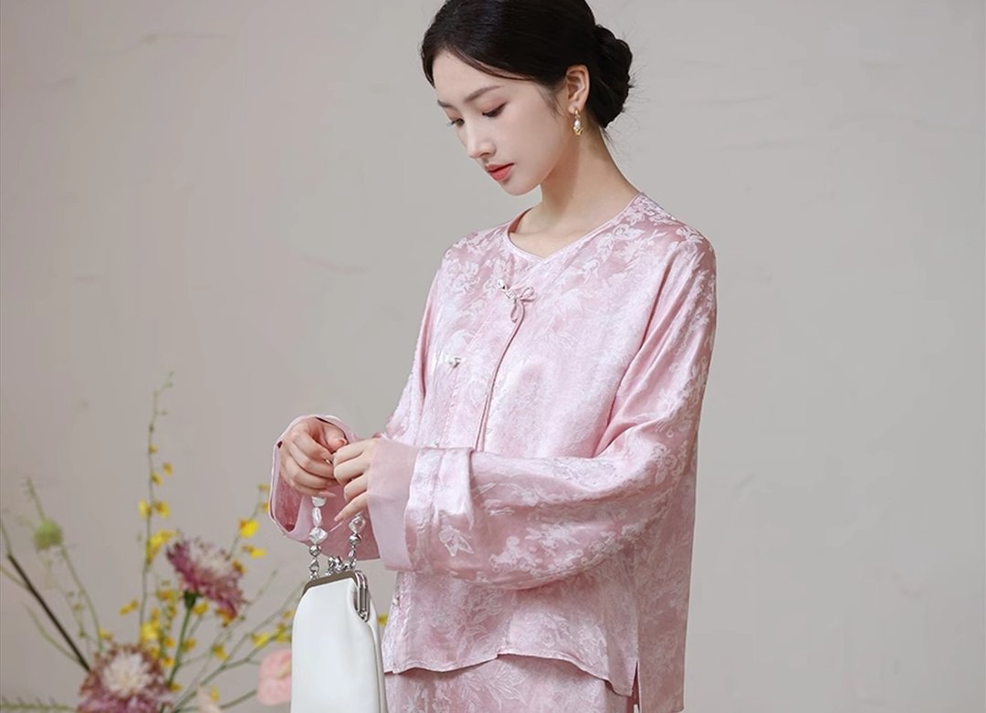 新中式中国风 袖口拼纱高级緞面提花 上衣/半裙 - 女装上衣 - 其他材质 粉红色