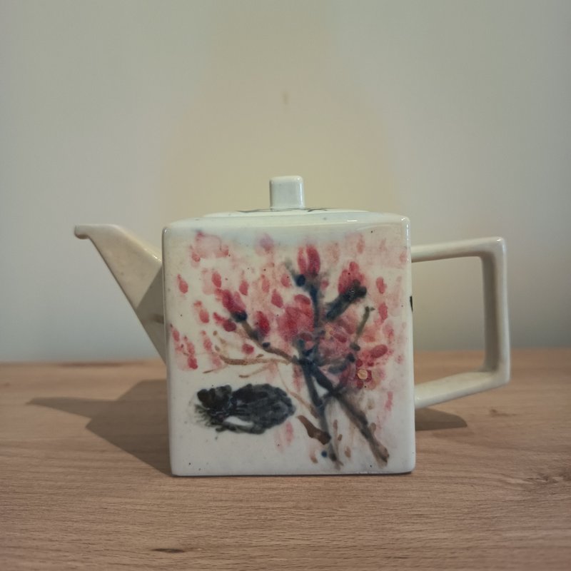 手绘釉下彩瓷器茶壶樱花猫咪蝴蝶黄莺昆虫图茶陶插画家陈炫亨手绘 - 茶具/茶杯 - 瓷 多色