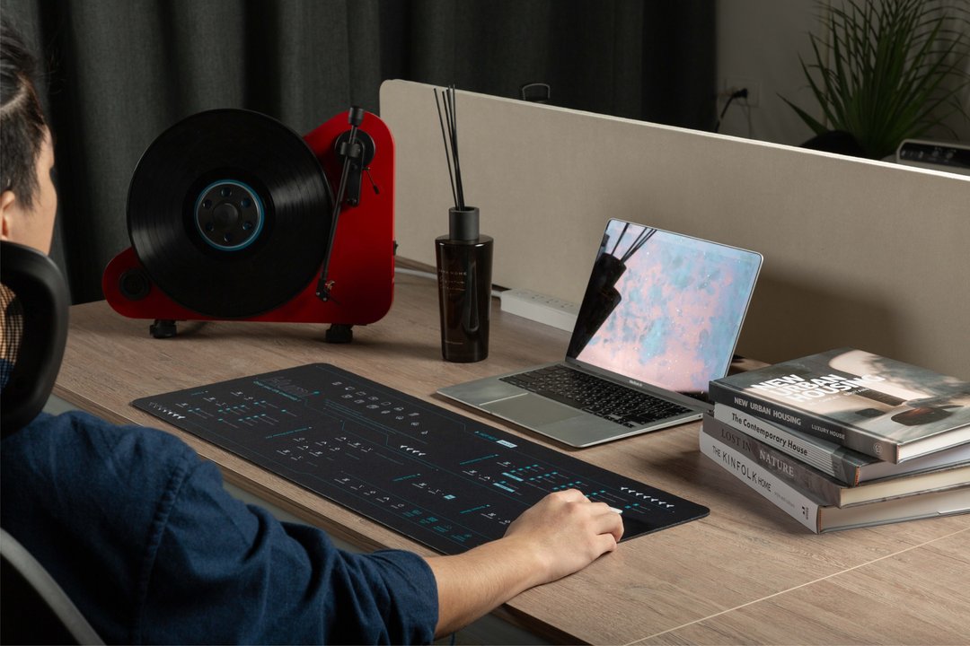 【Humi -MacOS 快捷键 - 繁体中文版 鼠标垫】鼠标桌垫/办公室小物 - 鼠标垫 - 橡胶 黑色