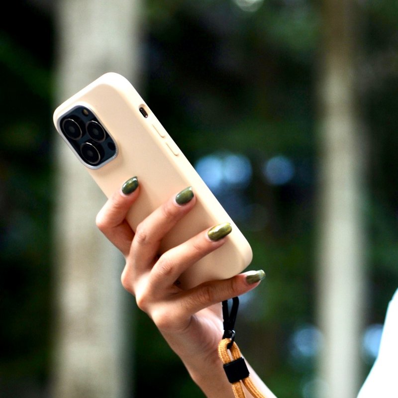 DECODED | iPhone 14/13 系列 抗菌硅胶手机壳 - 奶油黄 - 手机壳/手机套 - 硅胶 黄色