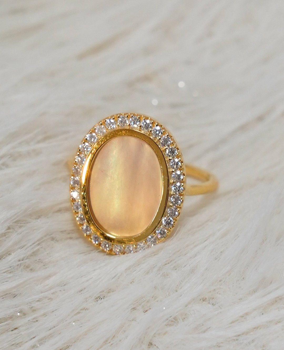 SV Melee Mother of Pearl Ring 莫桑石&珍珠母贝戒指 - 戒指 - 其他金属 白色