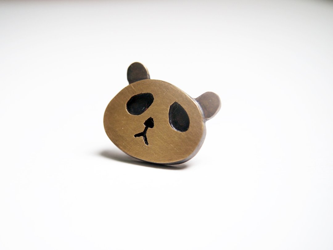 【Animals 系列】 #c27 大熊猫胸针/ 黄铜/ 手工礼物/ 定制化 - 胸针 - 铜/黄铜 金色