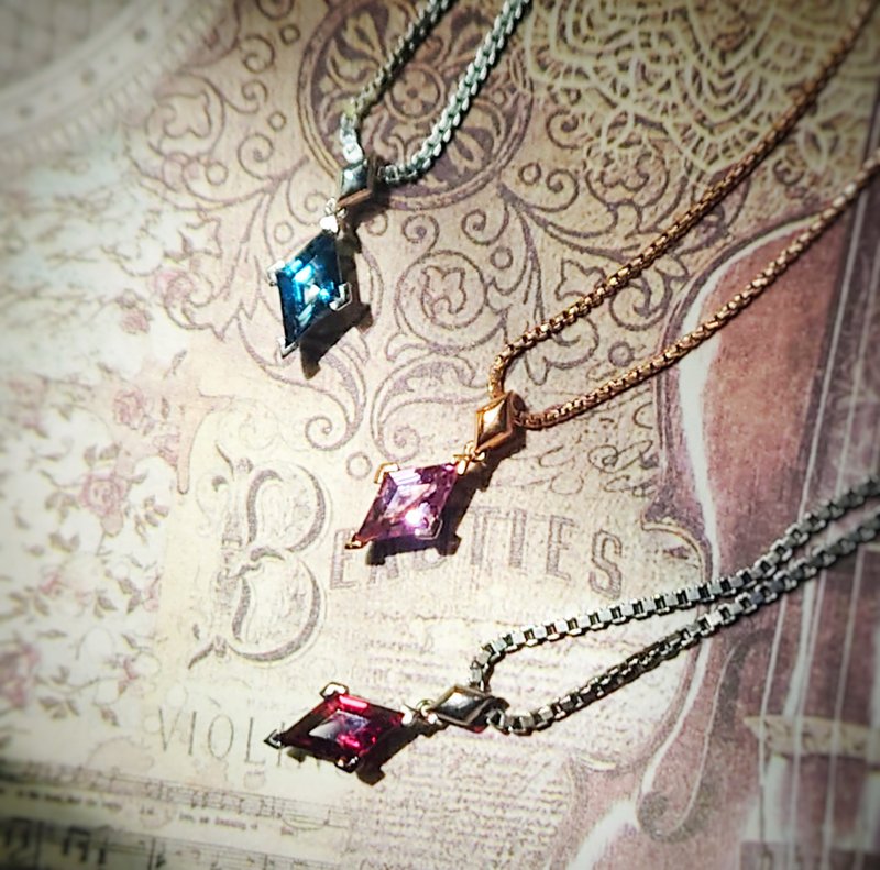 菱形伦敦蓝瑞士蓝托帕石/紫晶/玫瑰榴石纯银吊坠 - 项链 - 半宝石 紫色