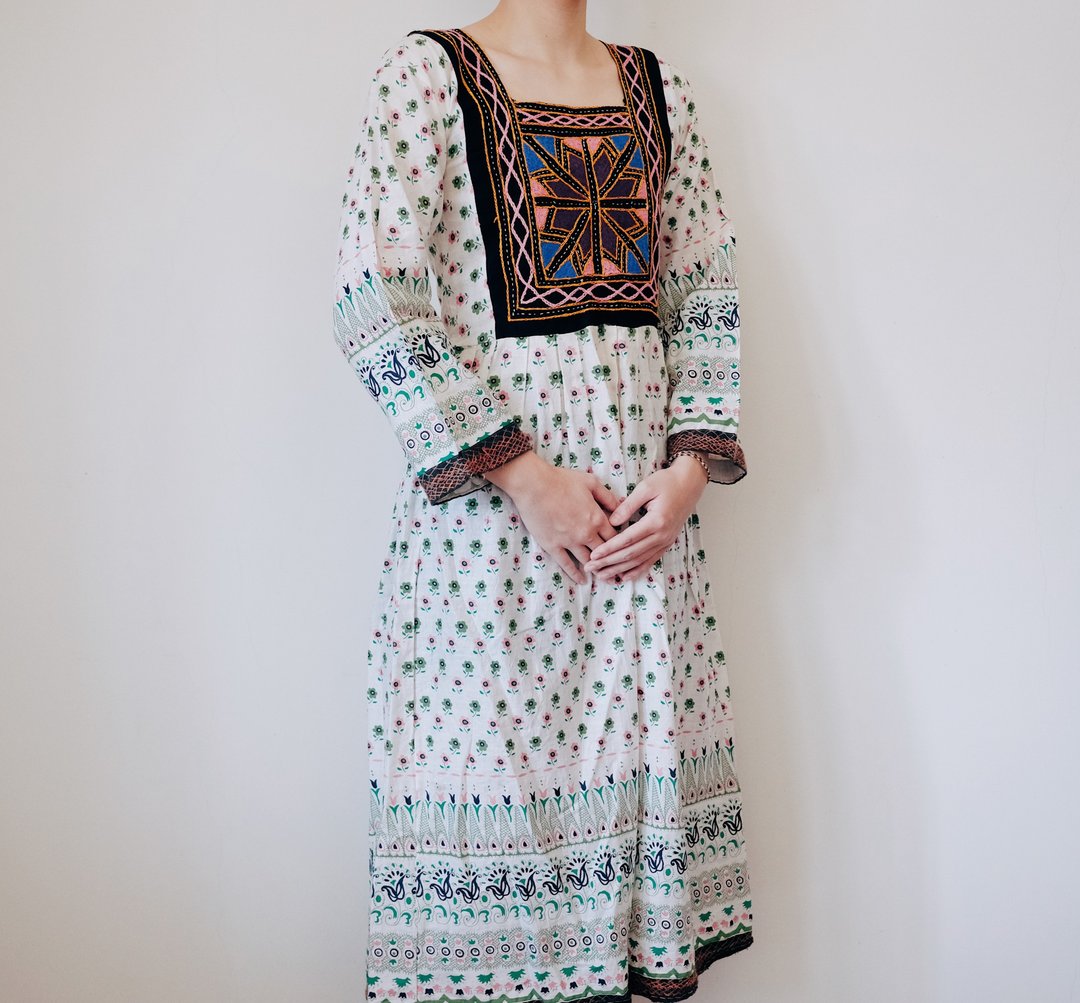 Vintage Afghani dress 阿富汗刺绣方领洋装 - 洋装/连衣裙 - 棉 