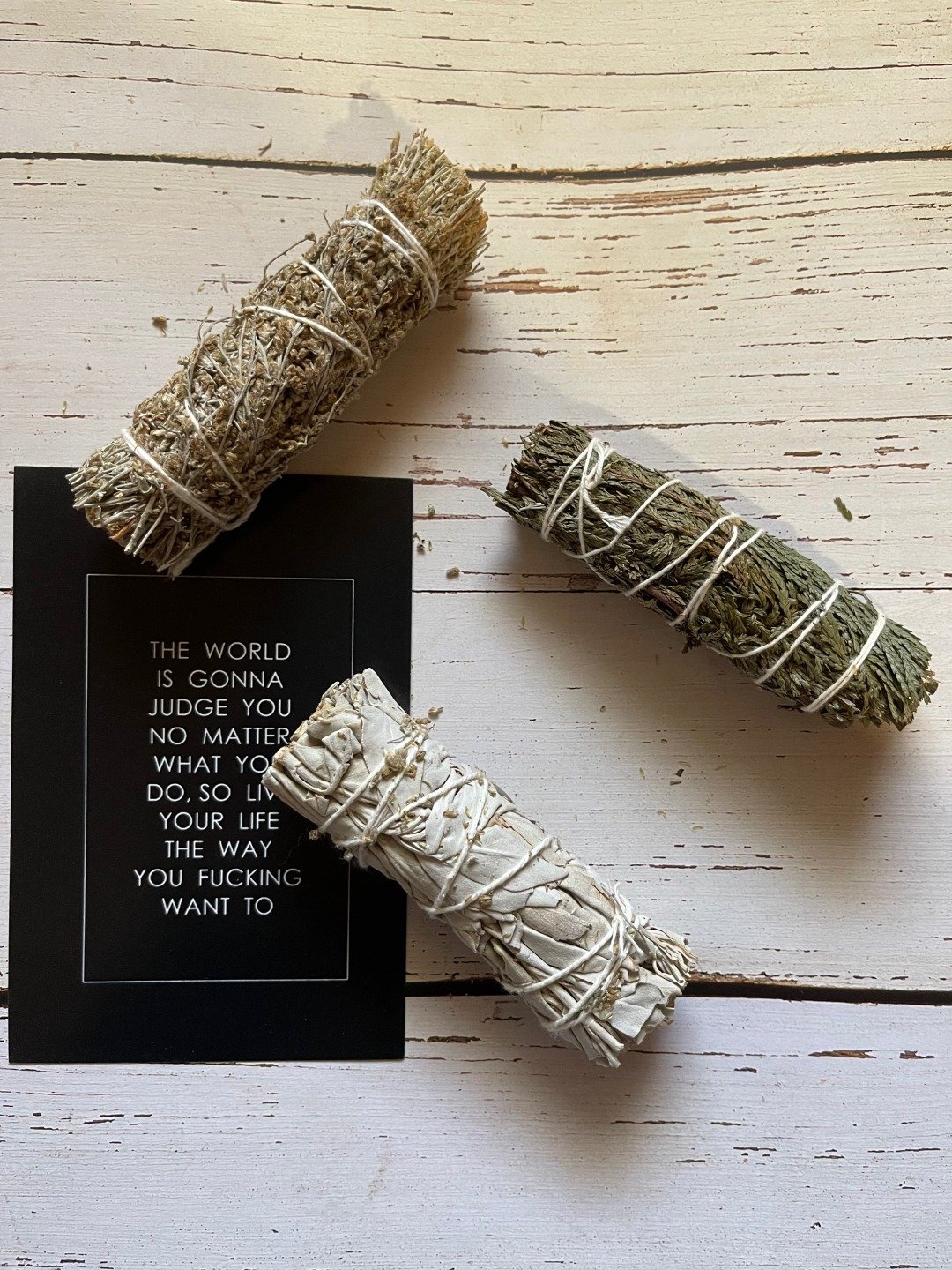 超值组合 白色鼠尾草蓝色鼠尾草雪松小捆 - 香薰/精油/线香 - 其他材质 咖啡色