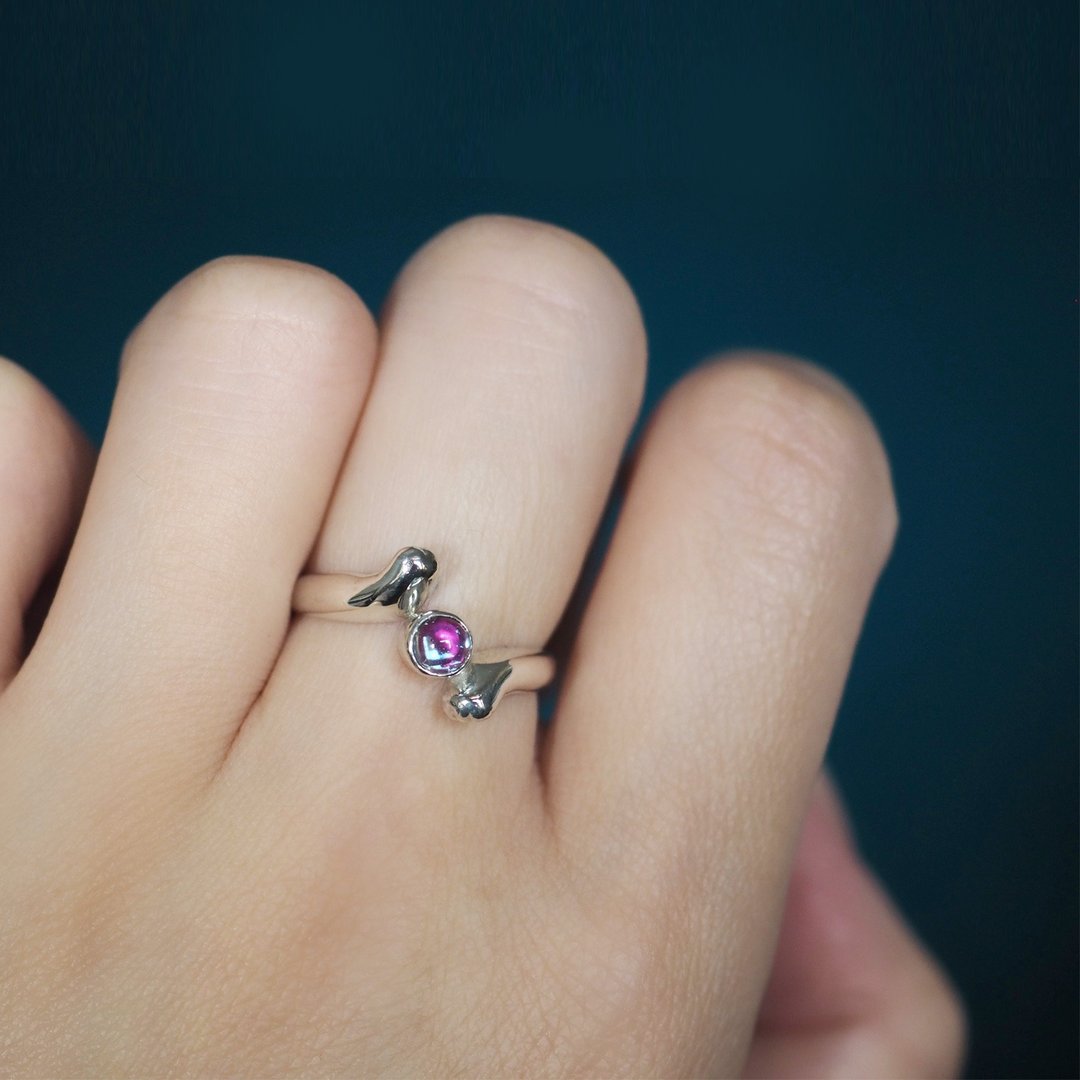 Rainbow Cat's Paw Ring Blue Topaz, Ruby - 戒指 - 半宝石 银色