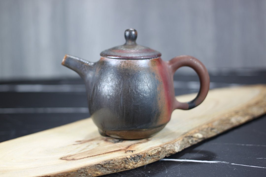 【伟大的妈妈】柴烧 原矿土 手工茶壶 底部釉泪不稳 叶敏祥手作 - 茶具/茶杯 - 瓷 