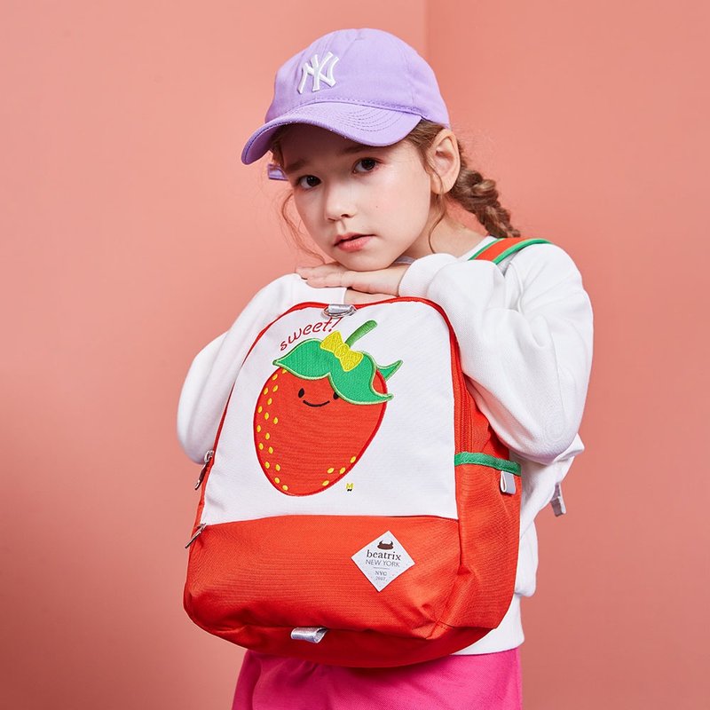 BEATRIX NEW YORK 经典刺绣儿童游玩小背包-适用身高80-110cm - 背包/袋子 - 聚酯纤维 多色