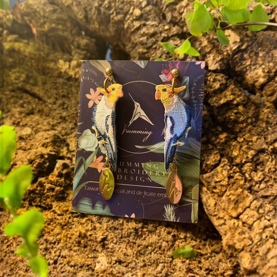 耳环 玄凤 刺绣 耳夹 手工 鸟 鹦鹉 礼物 生日 礼物 礼盒 - 耳环/耳夹 - 绣线 银色