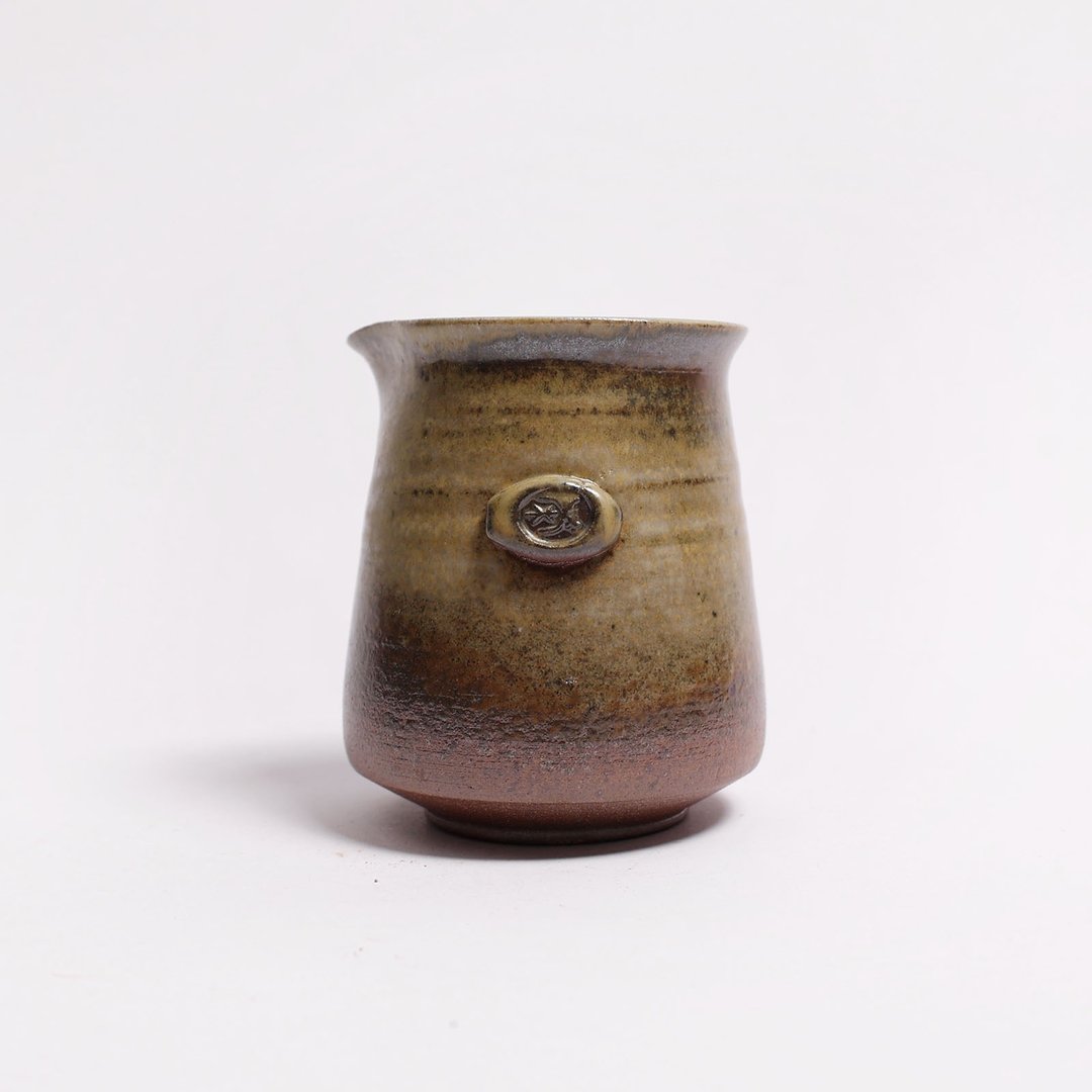 明芽窑 l 柴烧灰釉拓印茶海公道杯 H2 - 茶具/茶杯 - 陶 卡其色