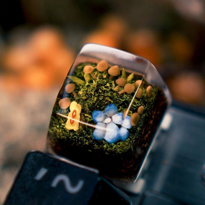 Artisan keycap, Spring forest inspired with mushrooms, 100% handmade Keycap - 电脑配件 - 树脂 绿色