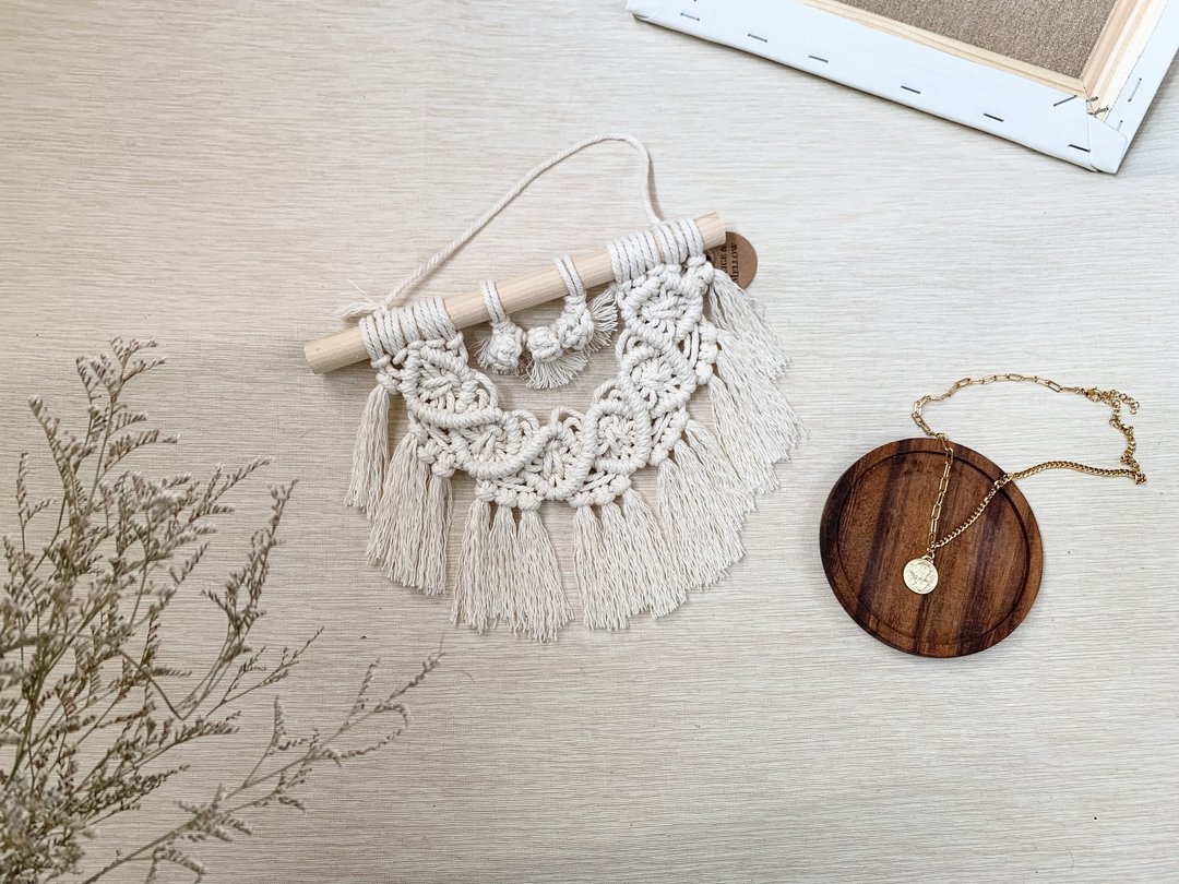 Macrame 编织壁挂 半圆小花 - 墙贴/壁贴 - 棉 白色
