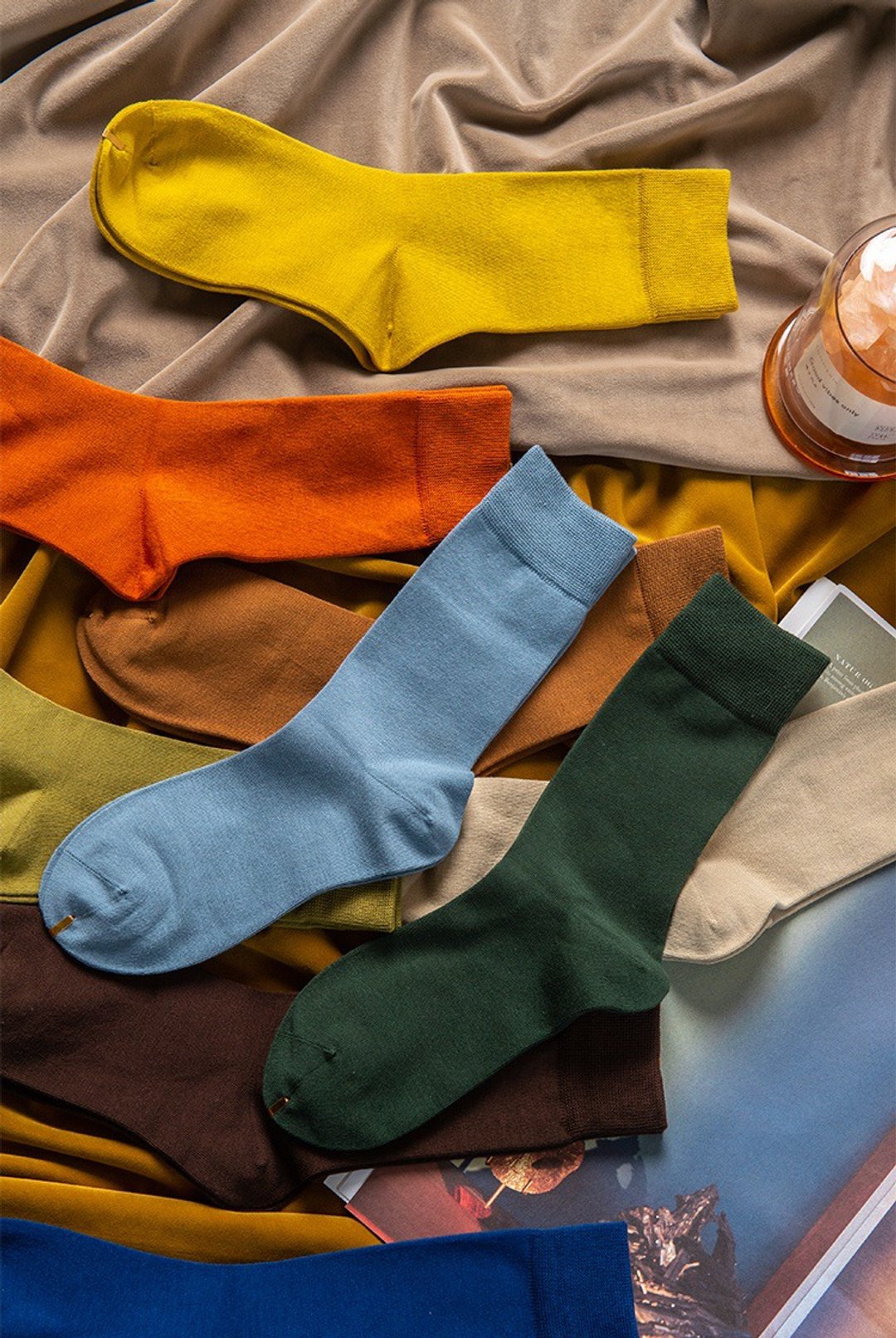 纯粹的色调 多色中筒棉袜 轻薄款男女同款 情侣拼接撞色 潮流袜子 - 袜子 - 棉 多色