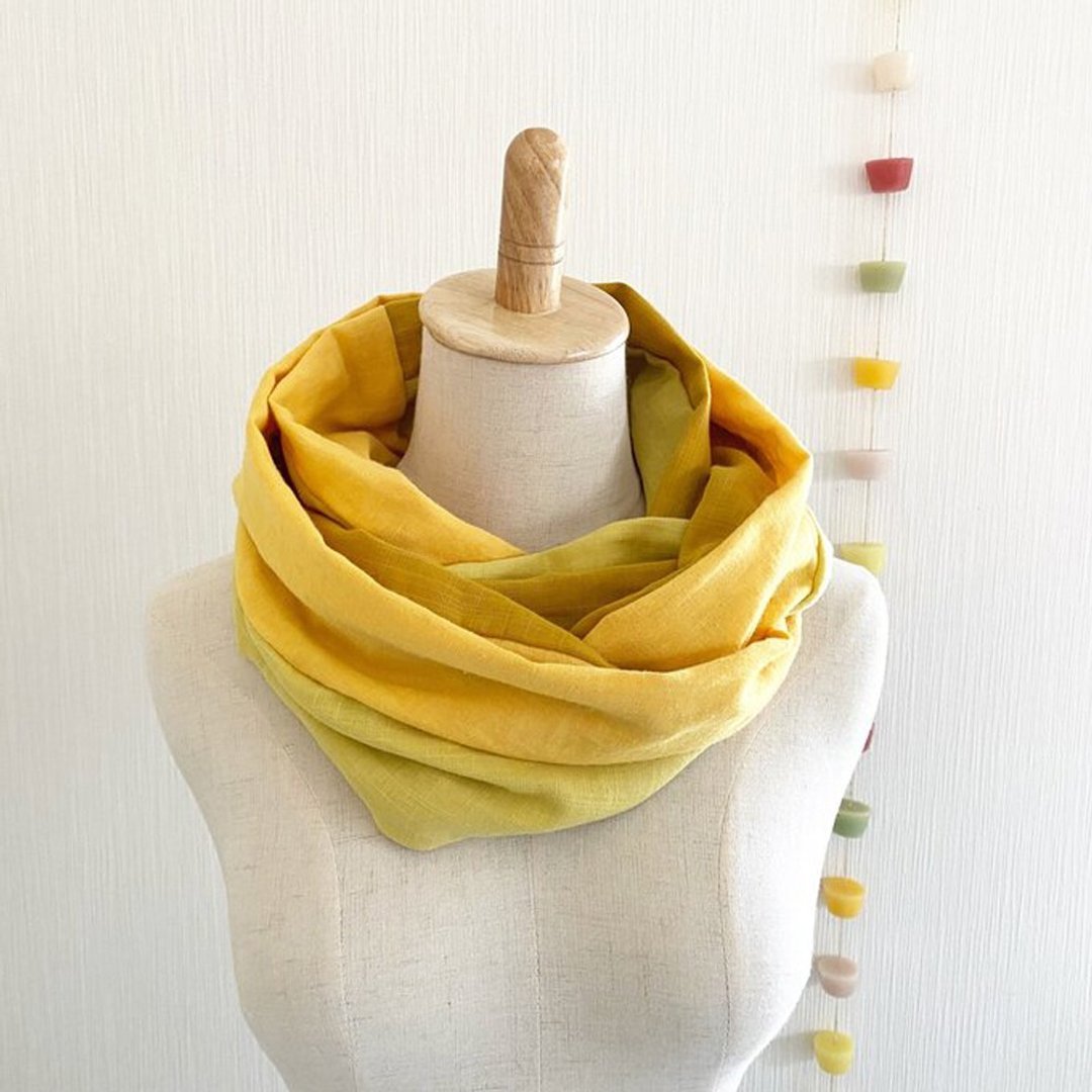 For spring and summer Yellow / Yellow / Vitamin color Made in Japan Dreamy snood of high quality gauze Mother's Day / Mimosa / Rapeseed - 围巾/披肩 - 棉 多色