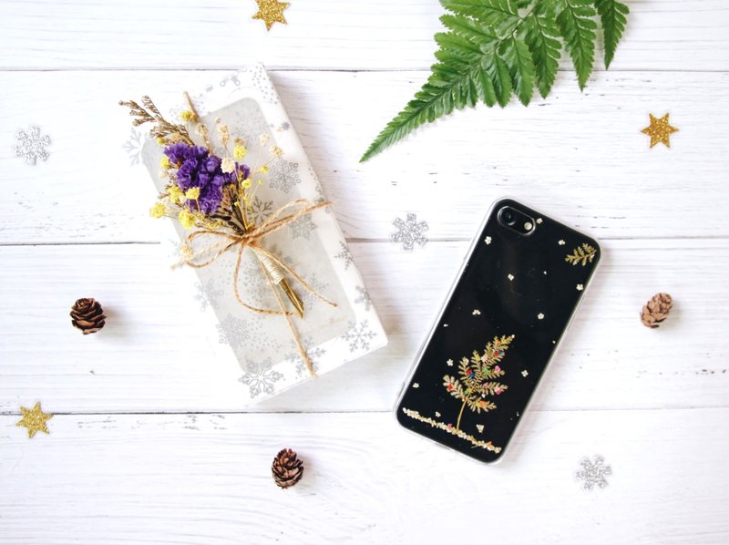 青白圣诞树 • Christmas Tree Handpressed Flower Phone Case - 手机壳/手机套 - 植物．花 白色