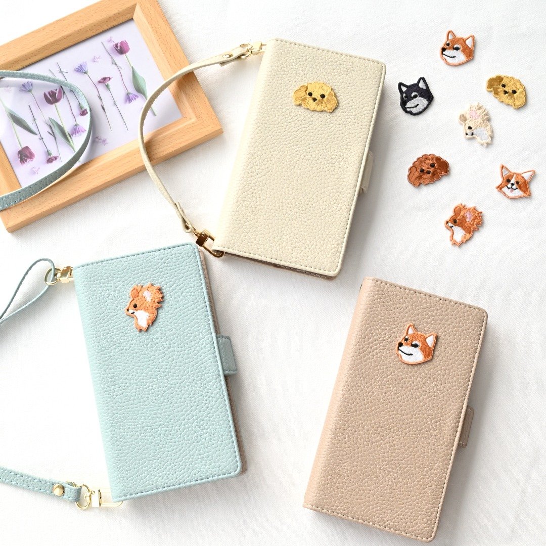 全机种対応 手帐型スマホケース【simple ワッペン 犬】刺繍 スマホショルダー くすみカラー A252I - 手机壳/手机套 - 人造皮革 咖啡色