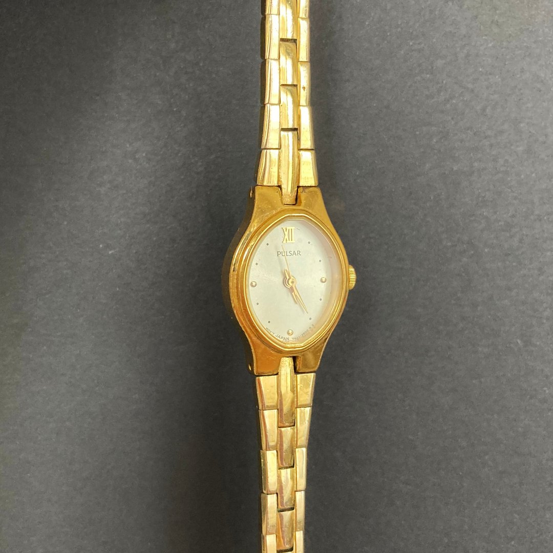 PULSAR 少见眼睛形 金色表壳 一体成形特制表带 古董表 - 女表 - 其他金属 金色