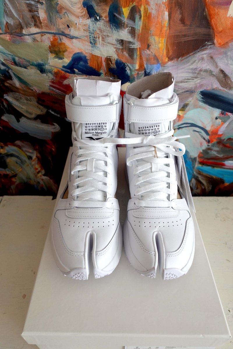 Maison Margiela X REEBOK 白色TABI夹趾黑色穿窿真皮高筒靴皮鞋 - 男款靴子 - 其他金属 白色