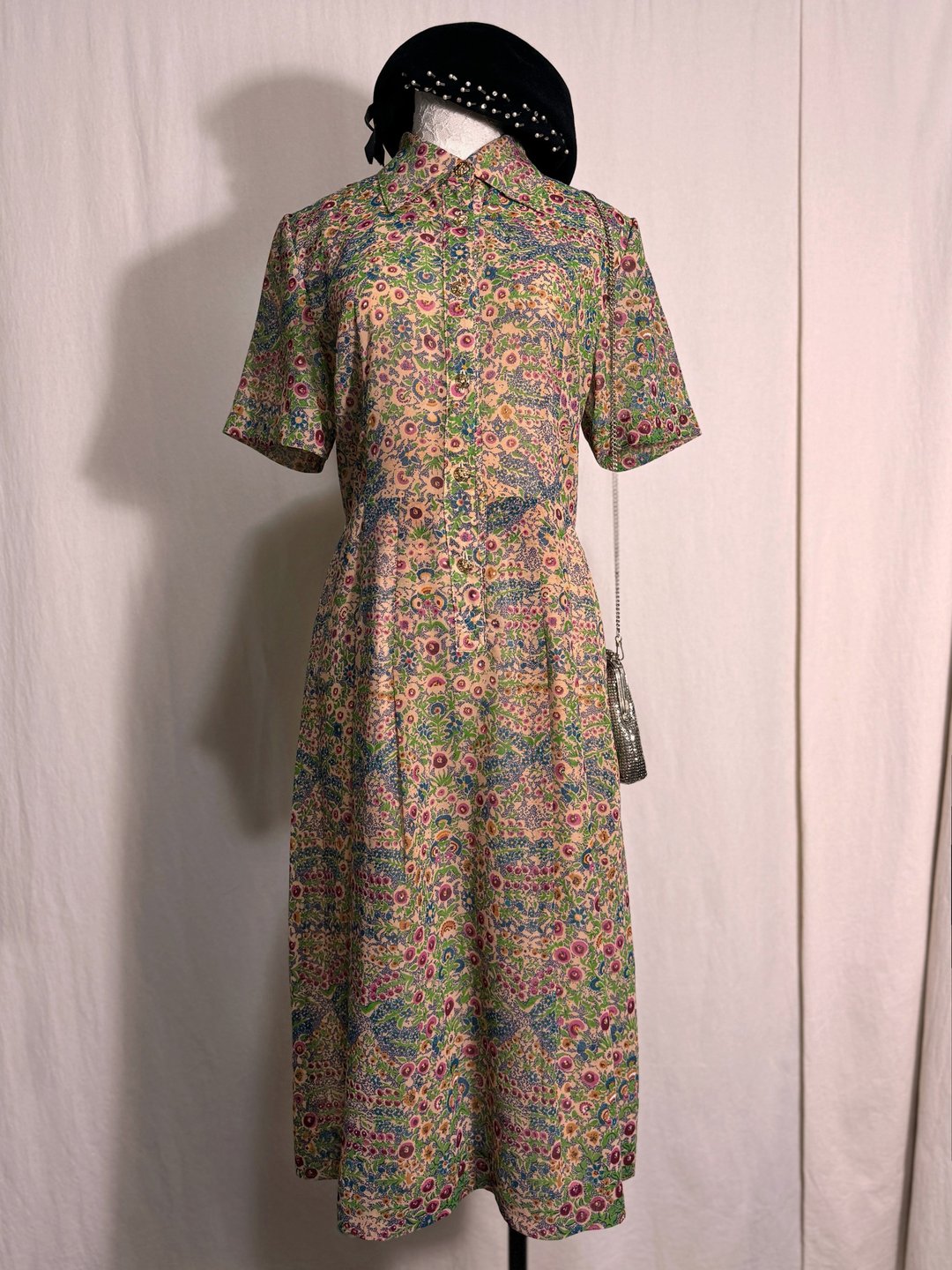 金扣花朵古着洋装/ 国外带回 VINTAGE - 洋装/连衣裙 - 聚酯纤维 黄色