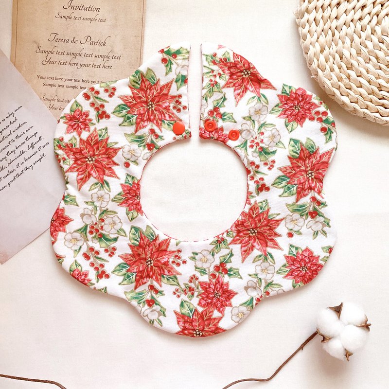 烫金圣诞红花圈围兜 手作围兜 花兜 围兜兜 圣诞节 handmade - 围嘴/口水巾 - 棉．麻 红色