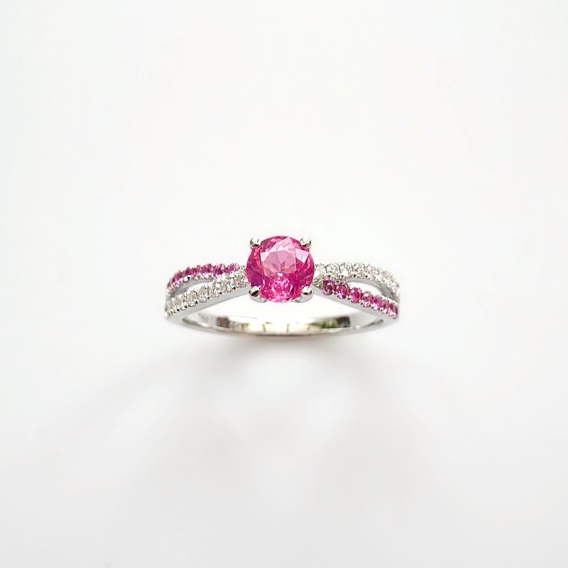 限量现货 - 天然玫瑰粉红尖晶石 双臂镶钻石及粉刚 纯 18K 白戒指 - 戒指 - 宝石 粉红色