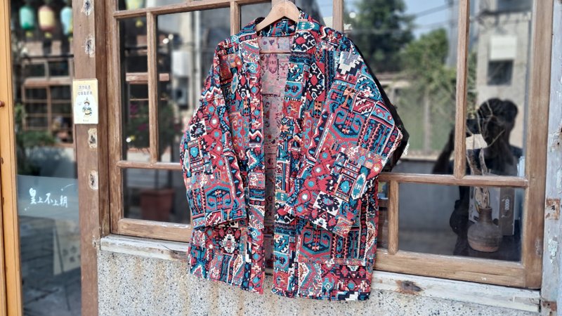 AMIN'S SHINY WORLD 波斯印度图腾满版提花 KIMONO厚磅 - 男装外套 - 棉．麻 红色