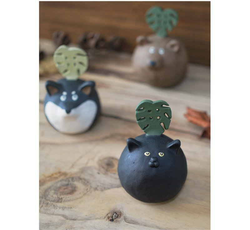 龟背芋・黑猫 - 摆饰 - 陶 黑色