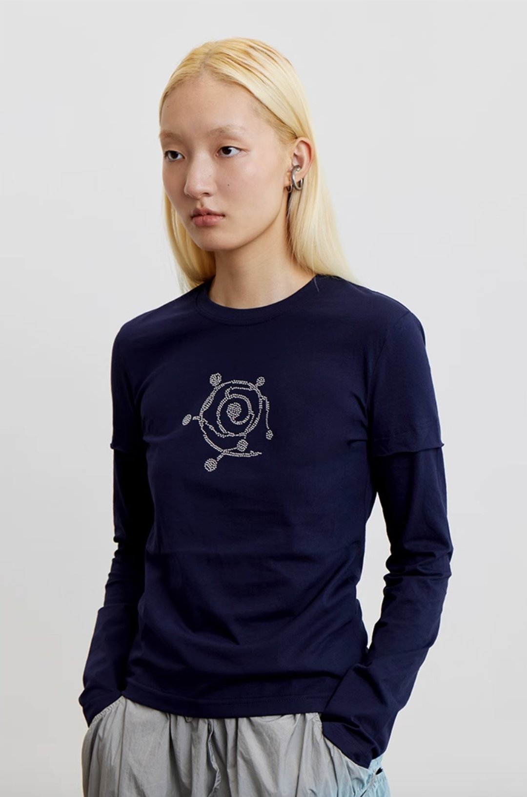 Voetex Long-sleeve T-shirt 漩涡假两件修身长袖T恤 - 女装上衣 - 棉．麻 蓝色
