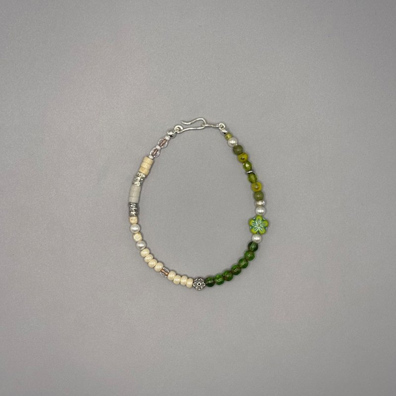 7AB 碧绿白玉复古手串925银五瓣花VINTAGE绿色系手链中性Y2K银饰 - 手链/手环 - 银 