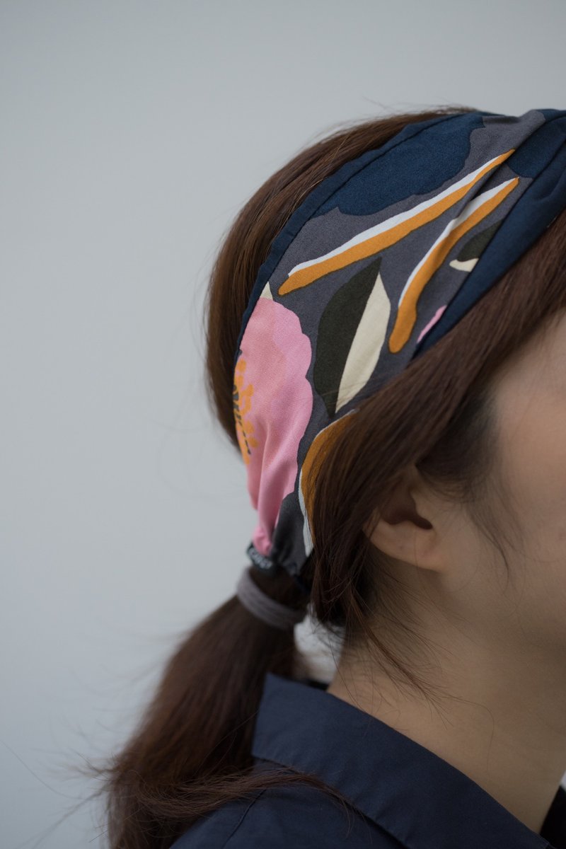 月兰 迷你巾帽式 x 芬兰系列 松紧手工发带 - 发带/发箍 - 棉．麻 蓝色