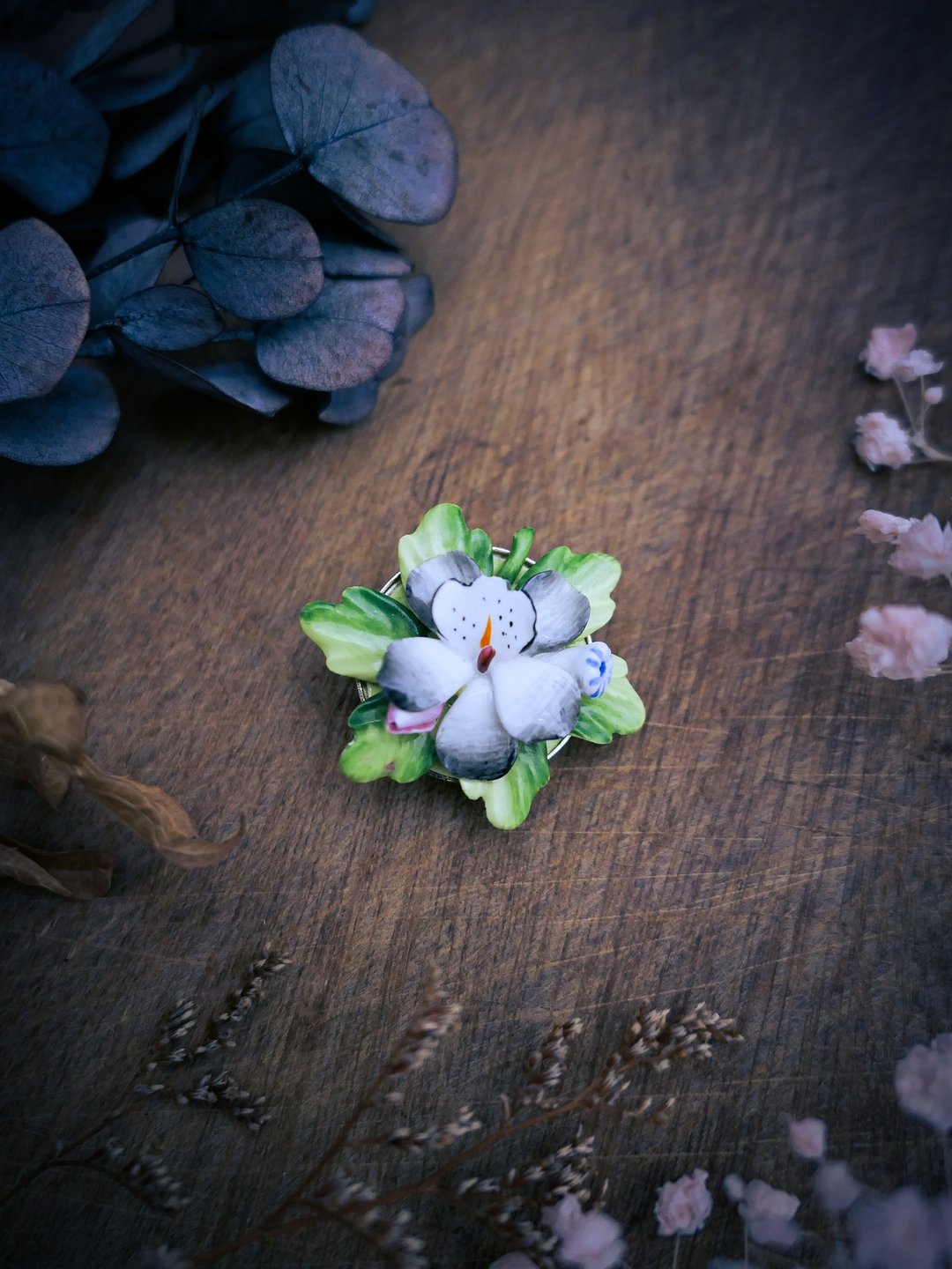 英国 彩色堇花瓷器胸针－欧洲古董首饰 Vintage Jewelry - 胸针 - 瓷 