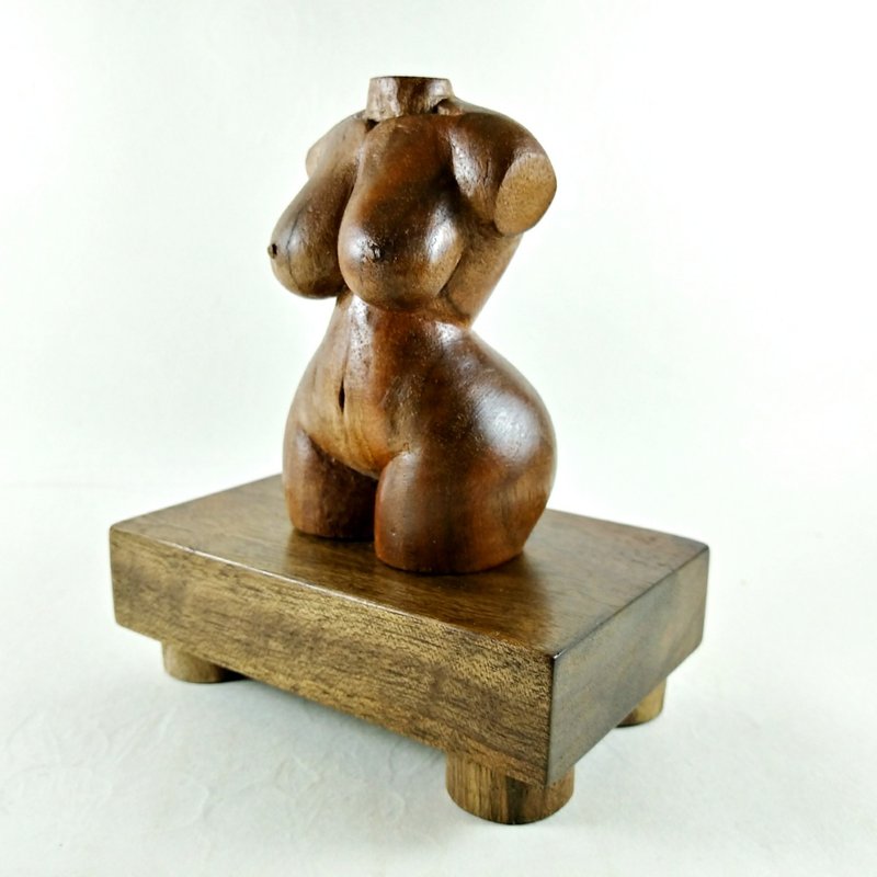 Wooden bust. Handcarved. Walnut wood. Osmo coated. - 其他 - 木头 