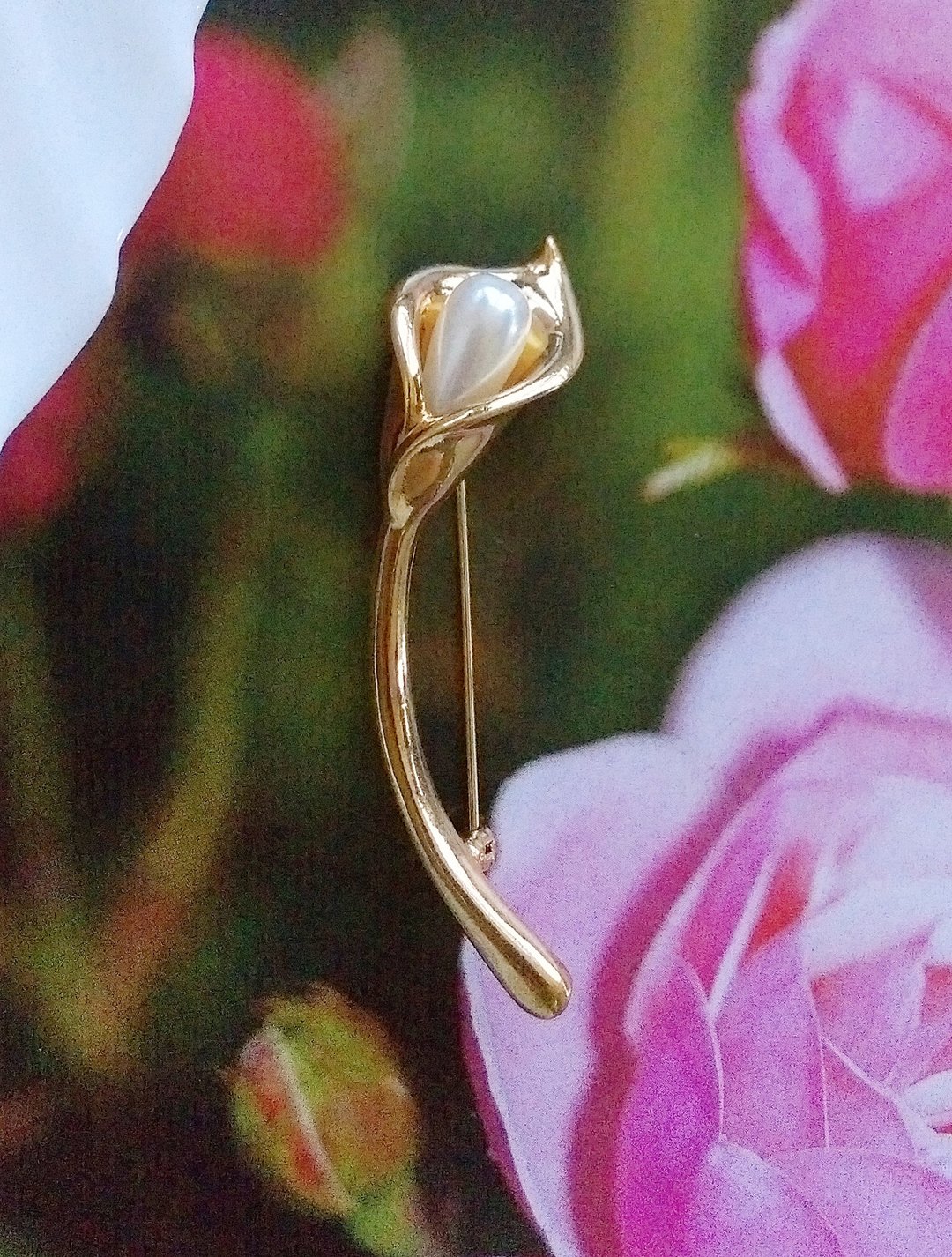 Vintage Jewelry  立体 海芋花卉 别针 胸针 - 胸针 - 其他材质 白色