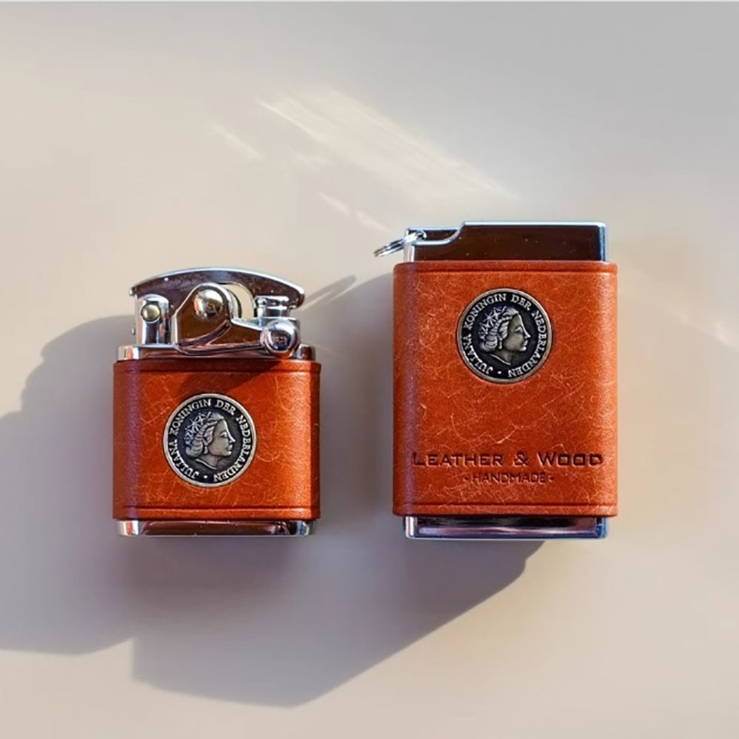 一皮一木 便携式烟灰缸户外迷你铝带盖ins风手工真皮烟灰盒 - 收纳用品 - 其他材质 多色