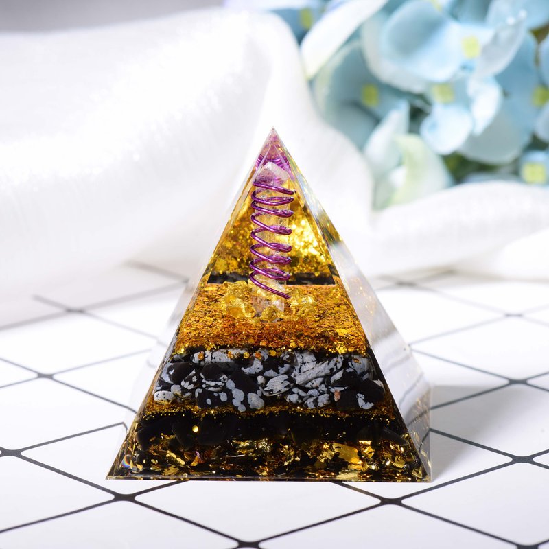 新品金字塔奥根塔Orgonite塔/脉轮/助眠/冥想/能量白水晶黑曜石 - 摆饰 - 树脂 