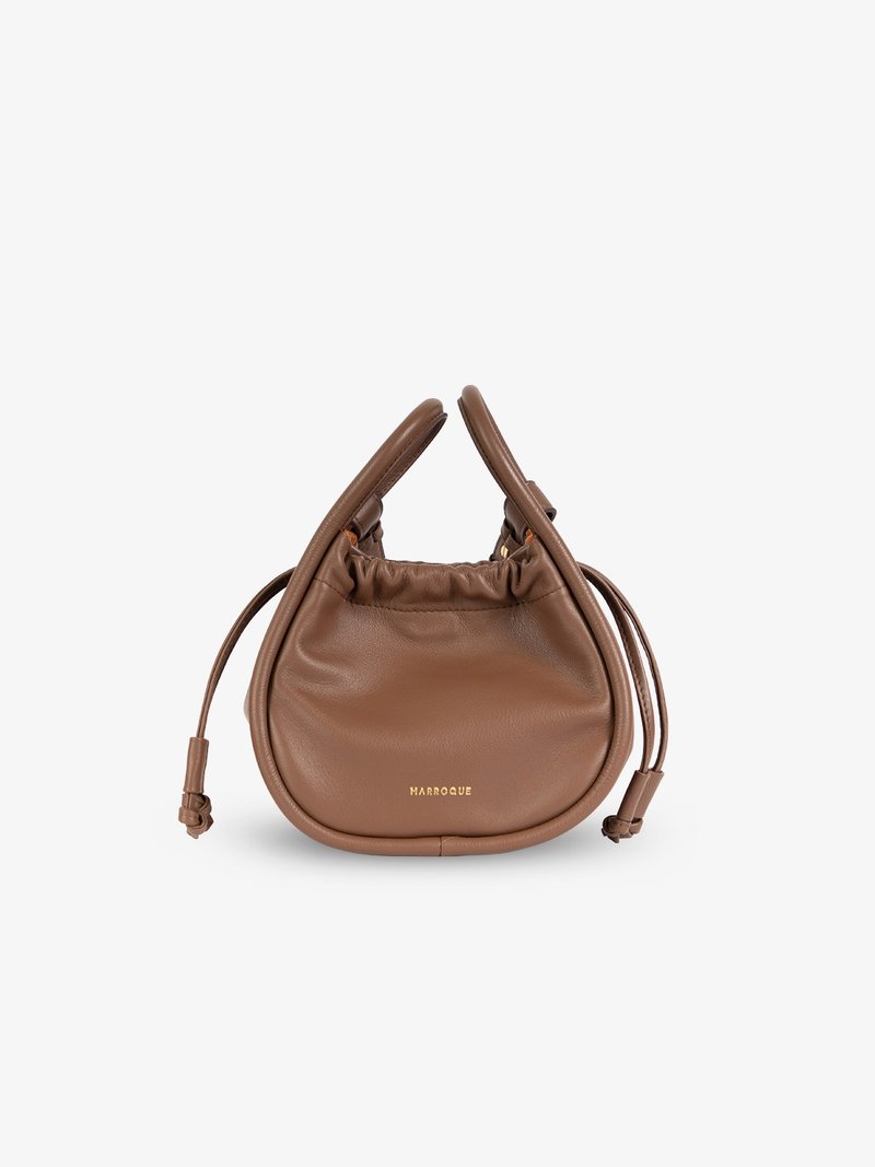Balloon 20 Drawstring genuine leather crossbody bag. - 束口袋双肩包 - 真皮 咖啡色