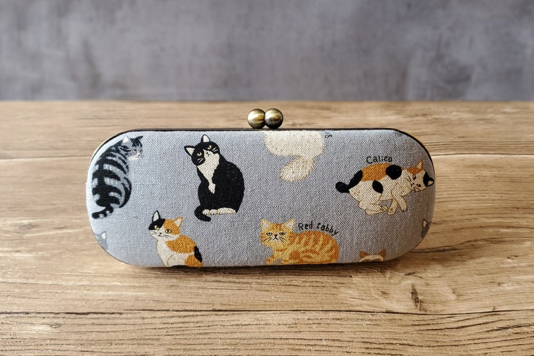 猫咪日常款  日本布 眼镜盒 笔盒 口金盒  Cat 猫咪 - 眼镜盒/眼镜布 - 棉 