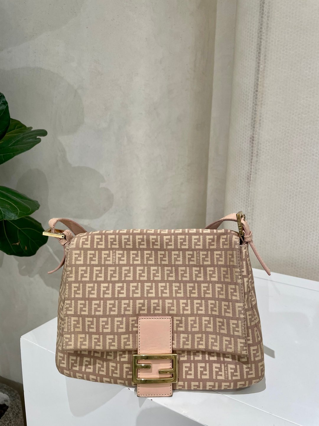 Fendi中古豆沙粉Mamma法棍包 Fendi Vintage Zucca Mamma Baguett - 手提包/手提袋 - 真皮 粉红色