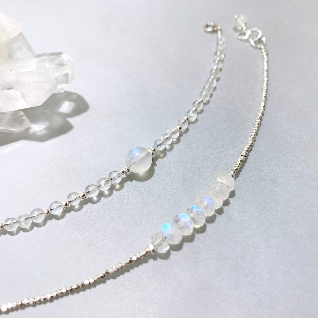 Ops Moonstone silver bracelet-月光石/蓝光/纯银/天然石/极简 - 手链/手环 - 其他金属 银色